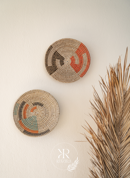 Wandteller aus Seegrass - Die zwei Unikate