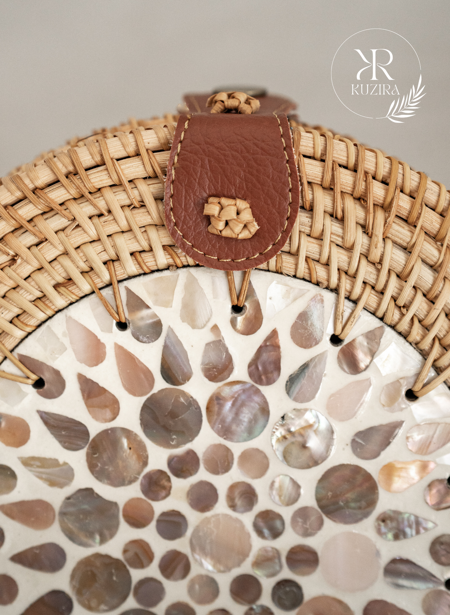 Handtasche aus Rattan mit echten Muscheln - Die Beste Freundin